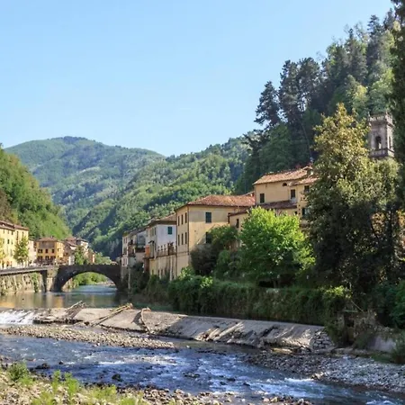 Rustic Retreat 別荘 バーニ・ディ・ルッカ