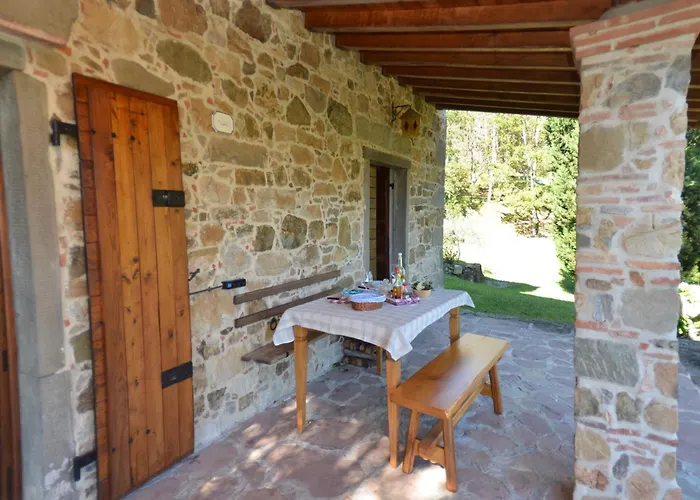 بيت للعطل Rustic Retreat